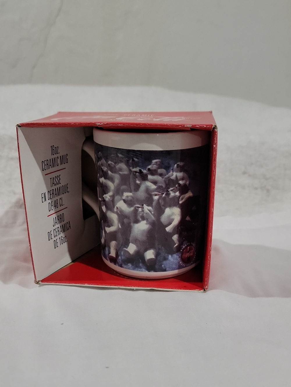 Vintage 1996 Coca Cola Gibson Ceramic 16oz Mug Iconic Polar Bears Festive Fun
